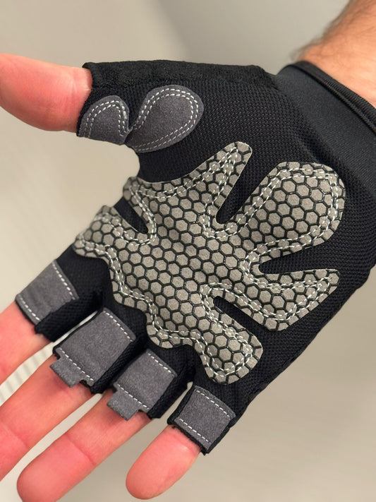 Fitness-Handschuhe für Home Workouts – Atmungsaktiv, rutschfest & gepolstert | TomLethics